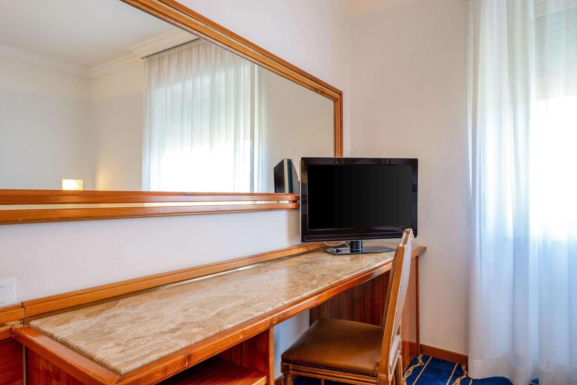 רומא Quality Hotel Nova Domus מראה חיצוני תמונה