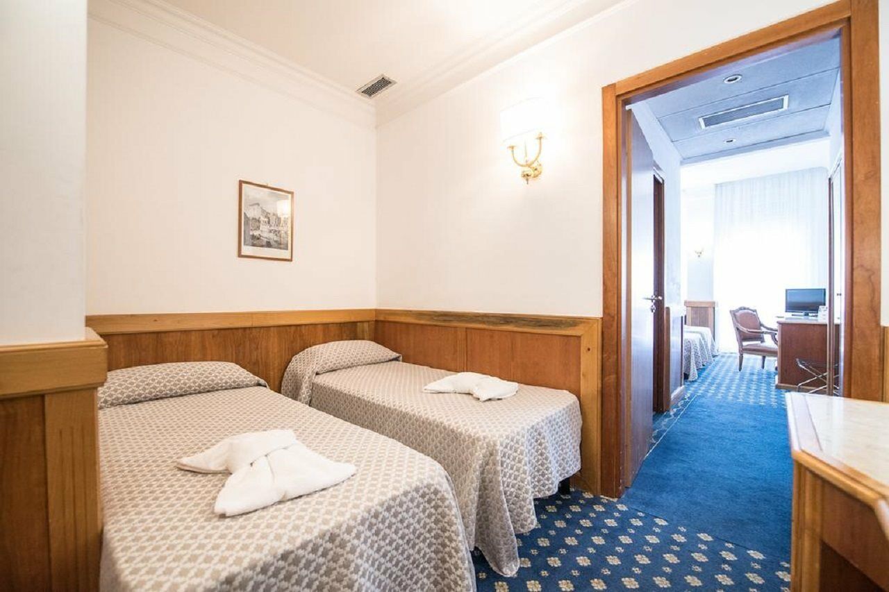 רומא Quality Hotel Nova Domus מראה חיצוני תמונה